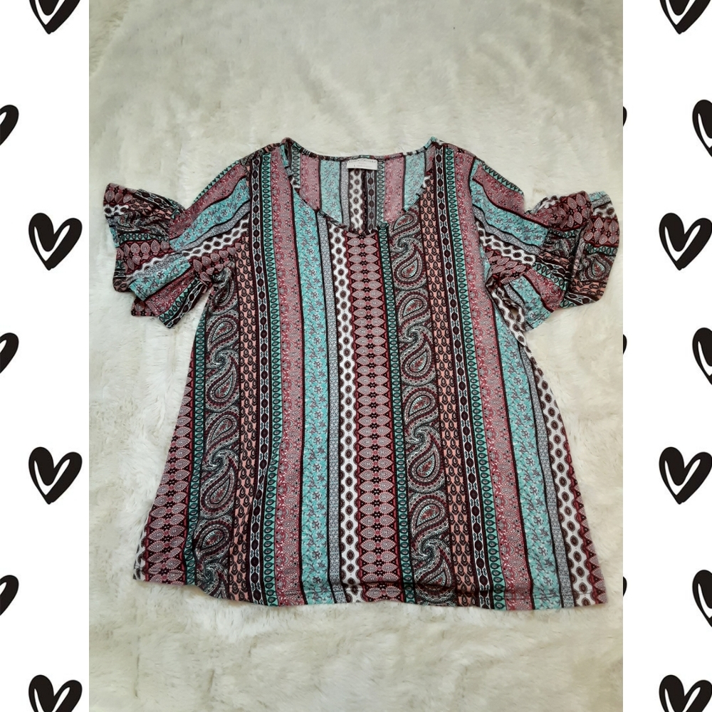 Colorful flowy boho top short sleeve W/ Ruffles l
